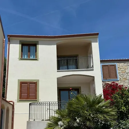 La Terrazza Sul Golfo 아파트 *